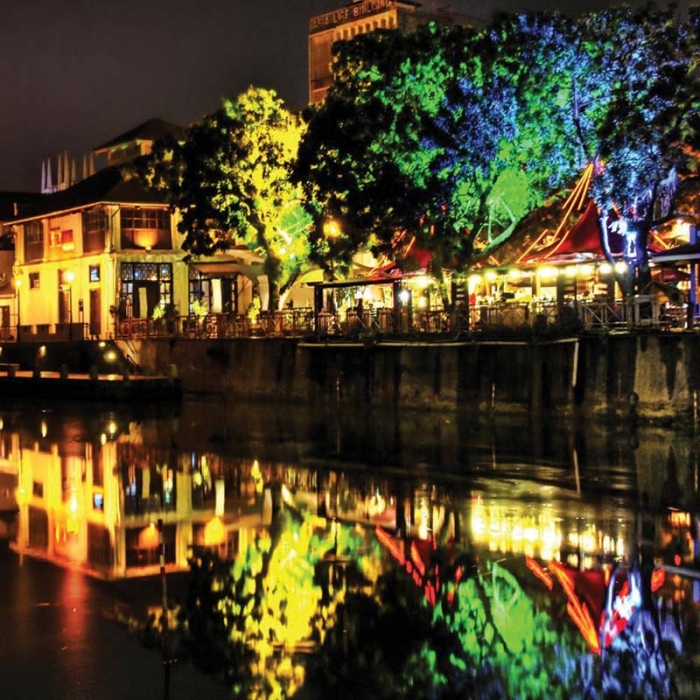 چراغ استخری LED گرد پایه دار ۹ وات مدل PSM2 با استاندارد IP68 3 کاربرد چراغ استخری LED گرد پایه دار ۹ وات مدل PSM2