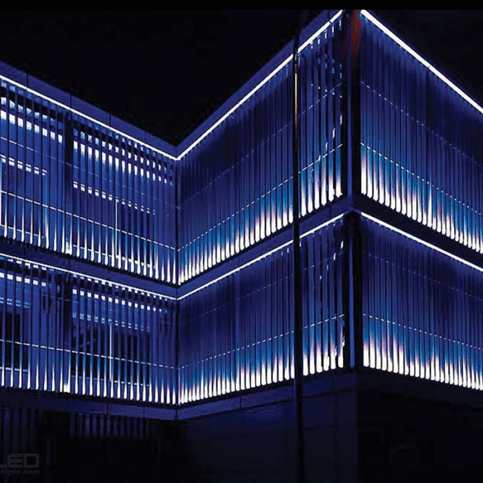 کاربرد پروژکتور خطی WS72